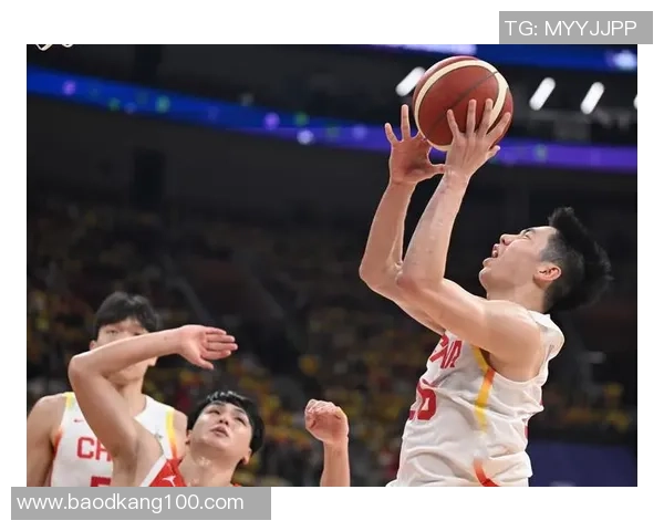 武汉篮球队整体压制战术解析与实战应用探讨